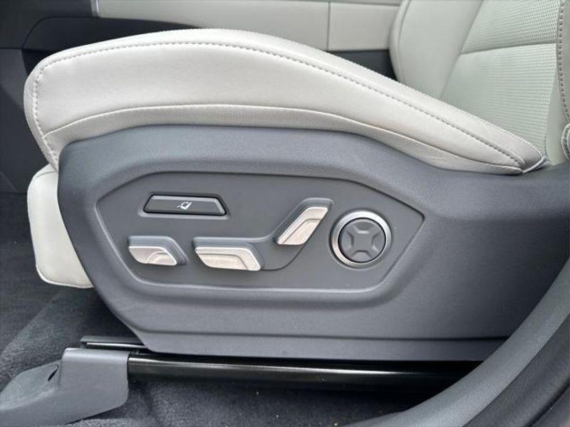 used 2025 Hyundai Santa Fe car, priced at $42,260