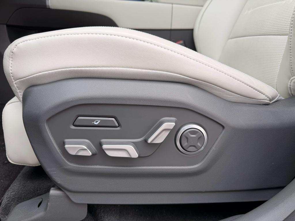 used 2025 Hyundai Santa Fe car, priced at $41,995