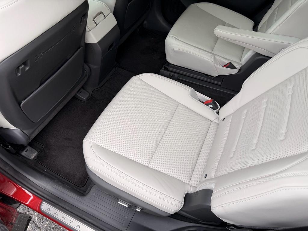 used 2025 Hyundai Santa Fe car, priced at $41,995