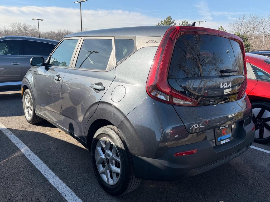 used 2022 Kia Soul car, priced at $15,256