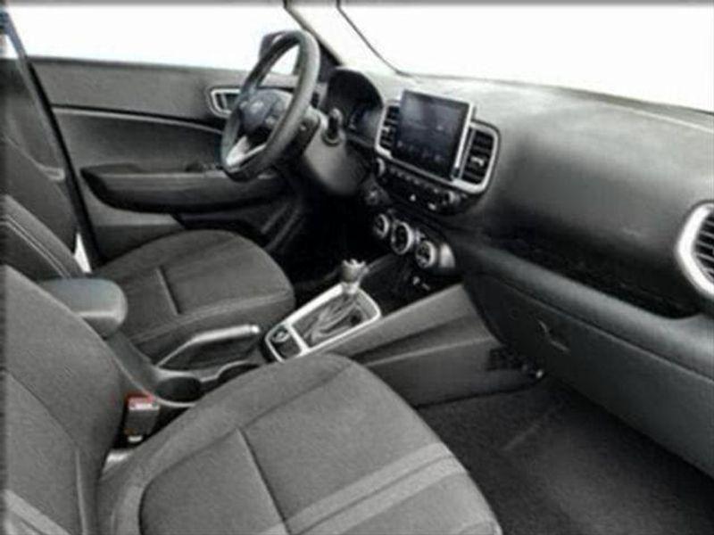 new 2025 Hyundai Venue car, priced at $24,281