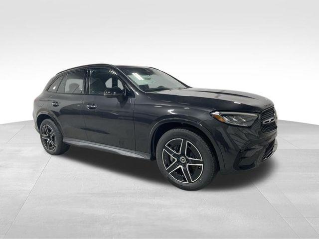 new 2026 Mercedes-Benz GLC 300 car, priced at $62,585