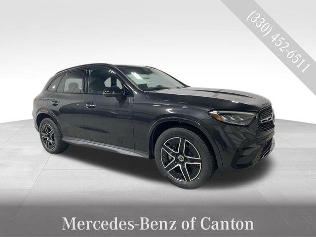 new 2026 Mercedes-Benz GLC 300 car, priced at $62,585