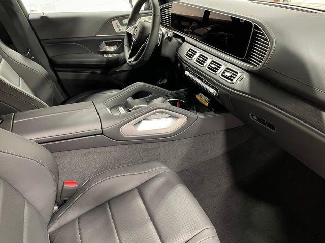 new 2025 Mercedes-Benz GLS 450 car, priced at $91,945