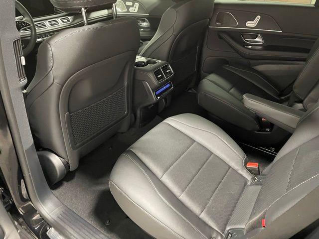 new 2025 Mercedes-Benz GLS 450 car, priced at $91,945