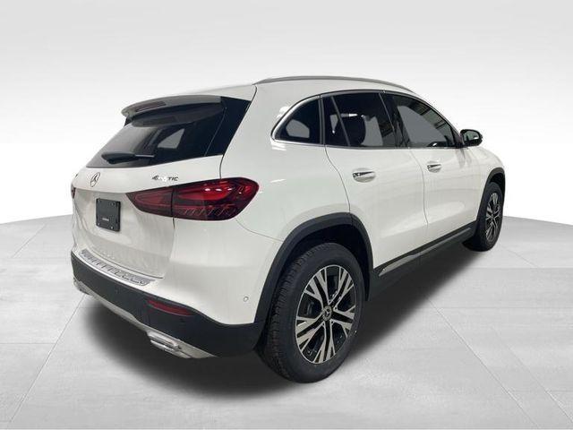 new 2026 Mercedes-Benz GLA 250 car, priced at $49,330