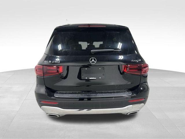 new 2026 Mercedes-Benz GLB 250 car, priced at $52,345