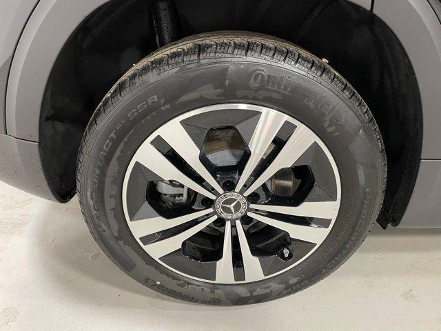 new 2025 Mercedes-Benz GLB 250 car, priced at $47,705