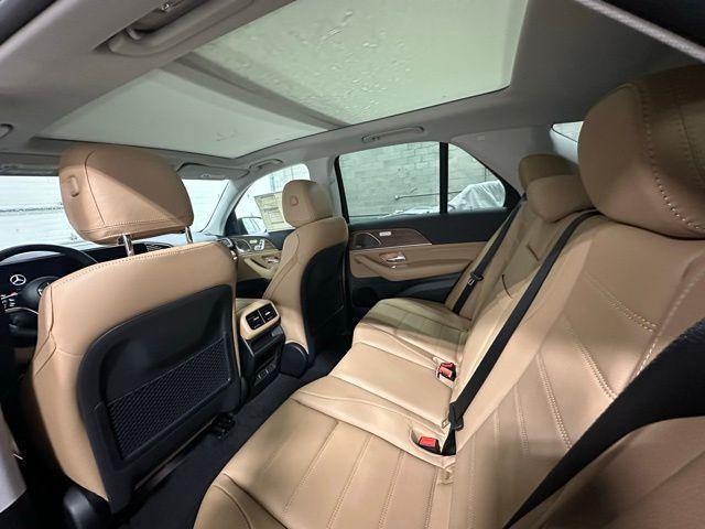 new 2026 Mercedes-Benz GLE 450 car, priced at $82,785