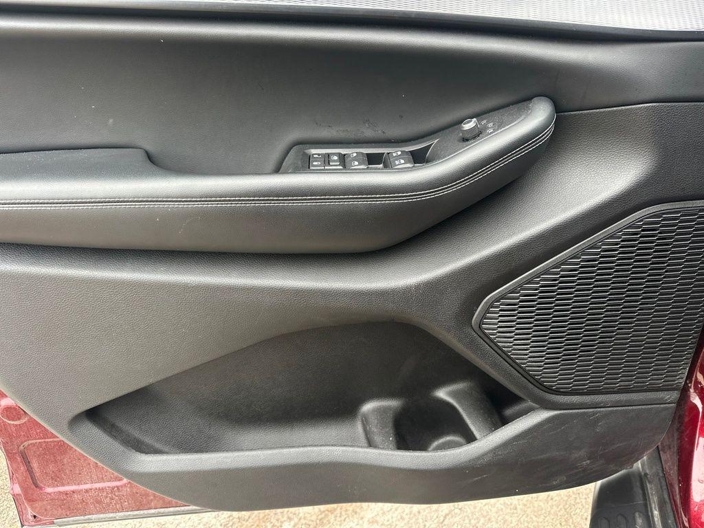 used 2023 Jeep Grand Cherokee car, priced at $32,265