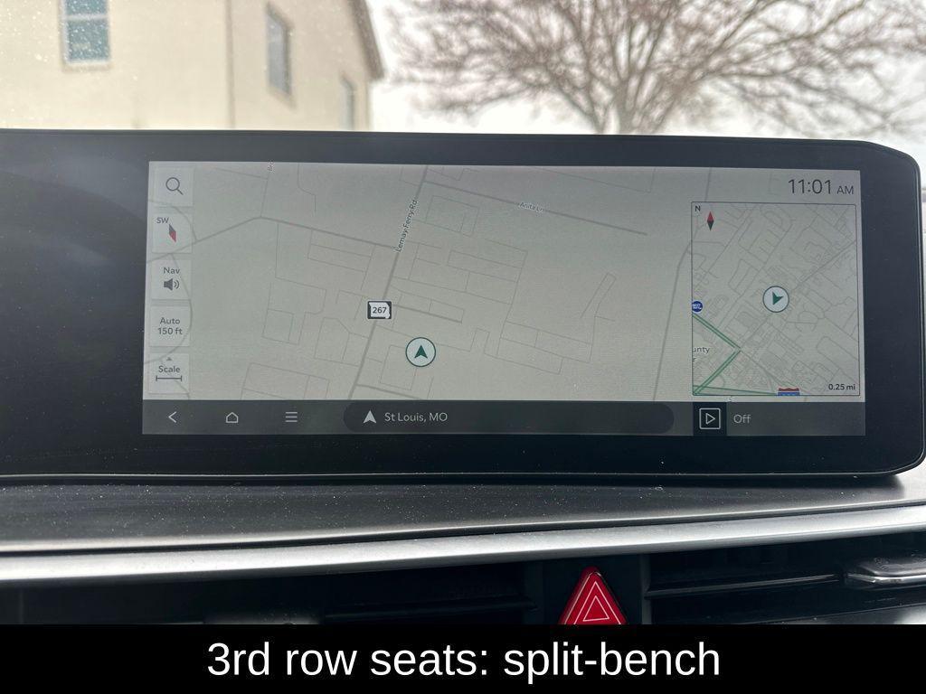 used 2024 Kia Sorento car, priced at $25,995