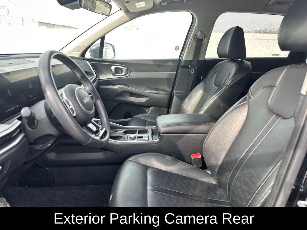 used 2024 Kia Sorento car, priced at $25,995