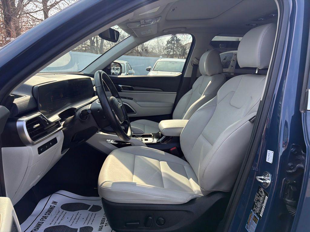 used 2022 Chevrolet Trax car, priced at $13,495