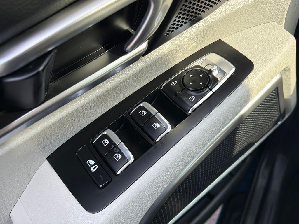 used 2022 Chevrolet Trax car, priced at $13,495