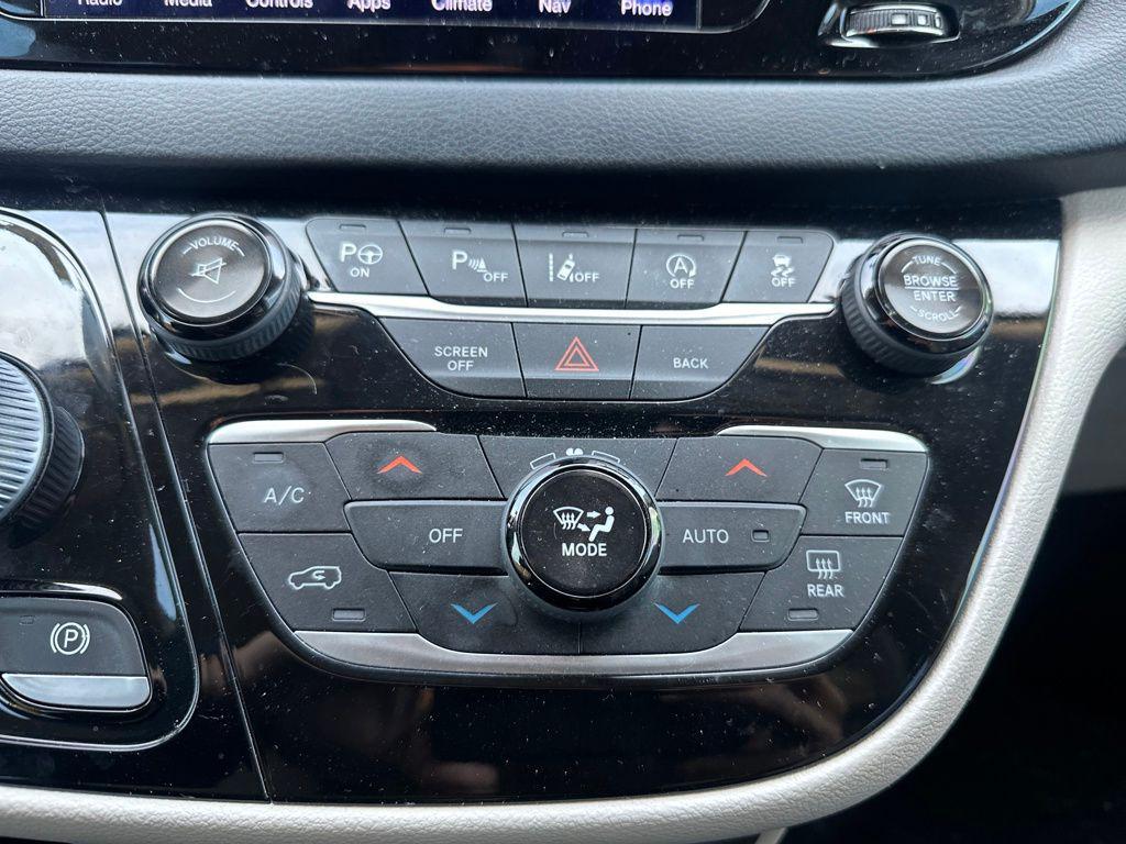 used 2017 Chrysler Pacifica car, priced at $13,495