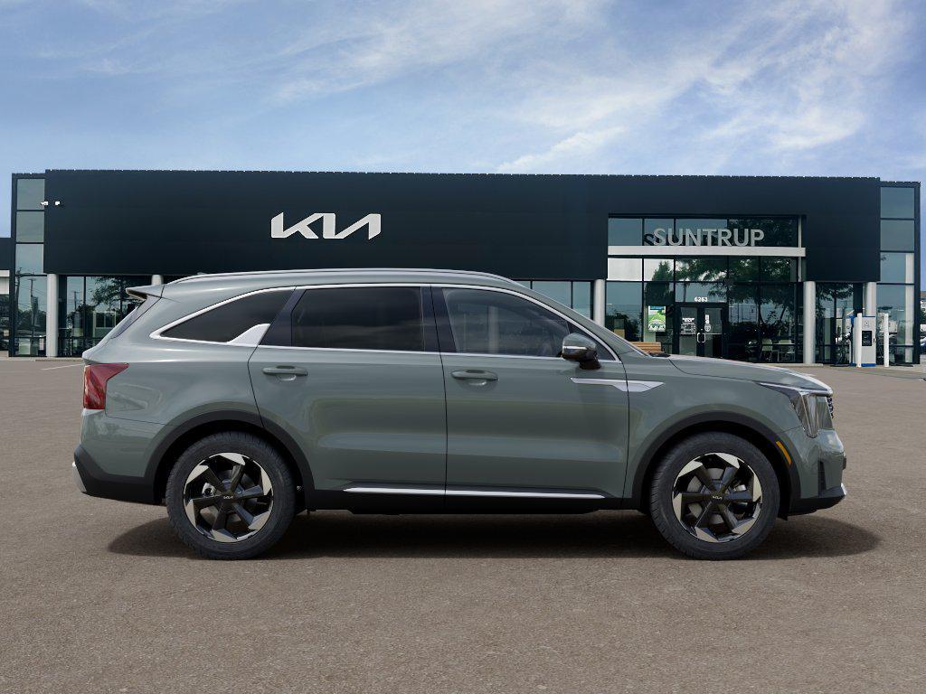 new 2026 Kia Sorento Hybrid car, priced at $38,556