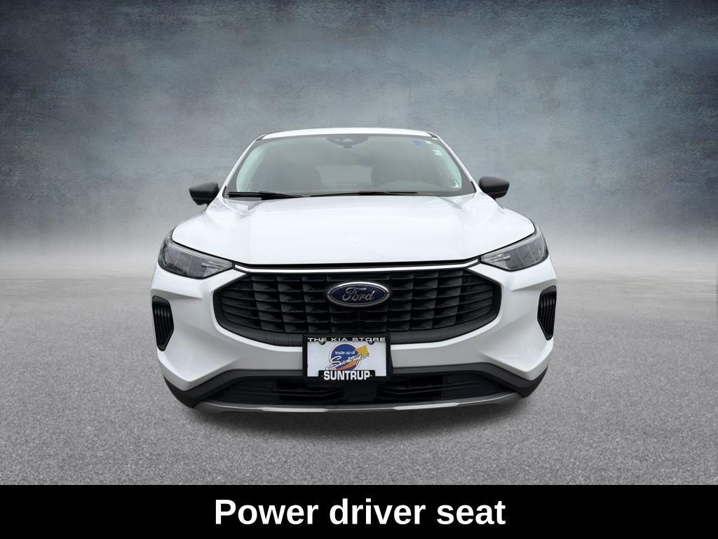 used 2023 Ford Escape car, priced at $20,995