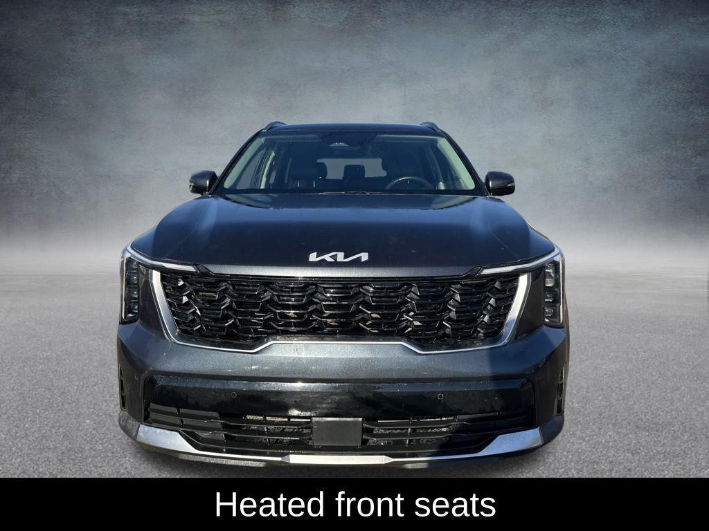 used 2024 Kia Sorento car, priced at $26,375