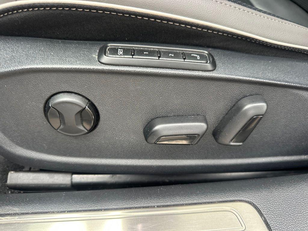 used 2021 Volkswagen Arteon car, priced at $19,995