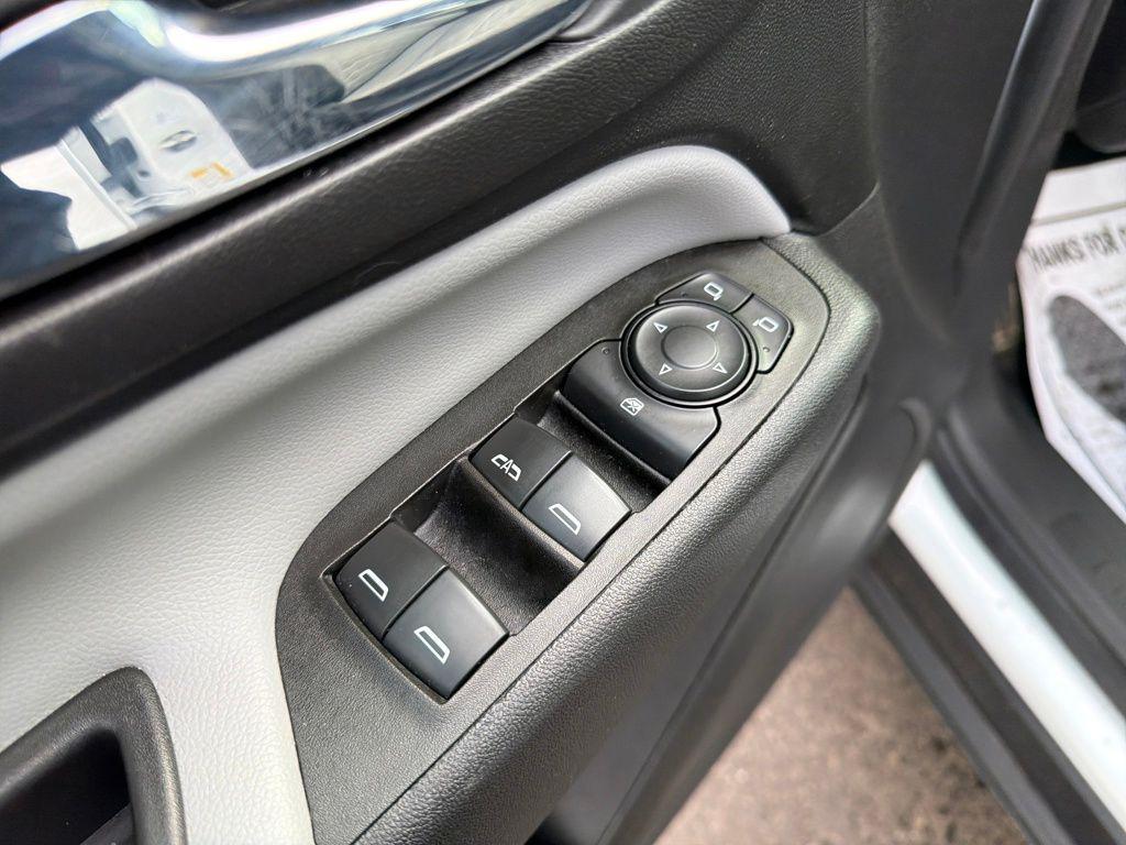 used 2020 Chevrolet Equinox car, priced at $13,805