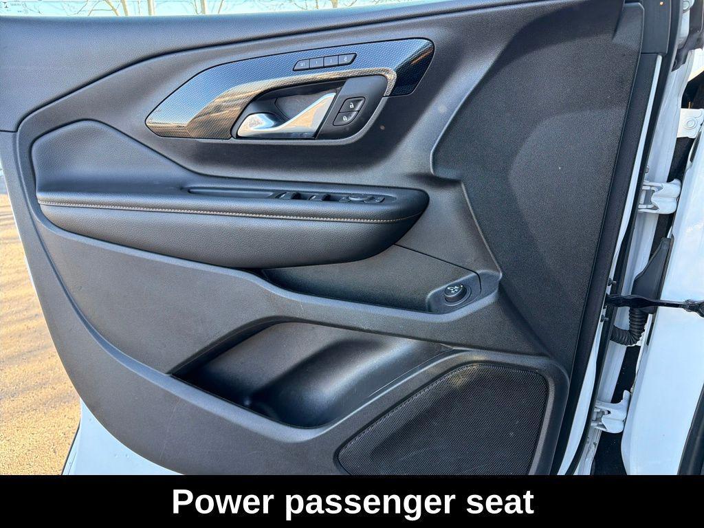 used 2023 GMC Terrain car, priced at $21,895