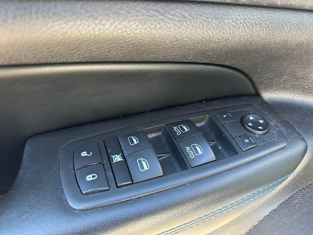 used 2018 Jeep Grand Cherokee car, priced at $17,705