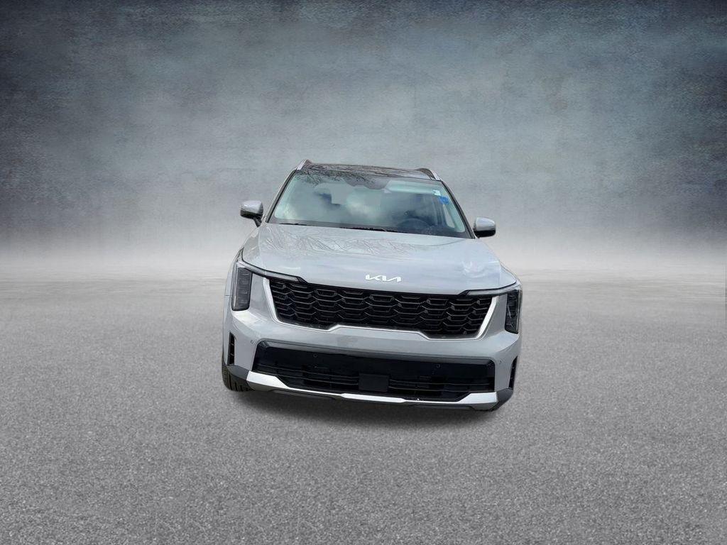 used 2025 Kia Sorento car, priced at $30,985