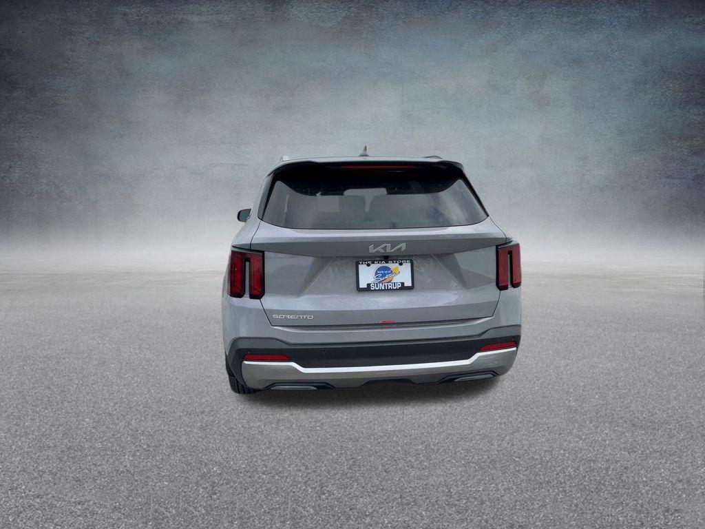 used 2025 Kia Sorento car, priced at $30,985