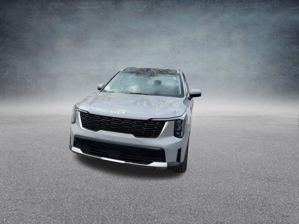 used 2025 Kia Sorento car, priced at $30,985