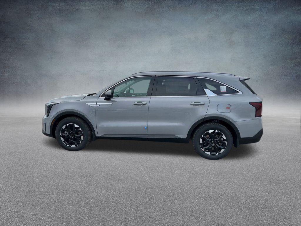 used 2025 Kia Sorento car, priced at $30,985