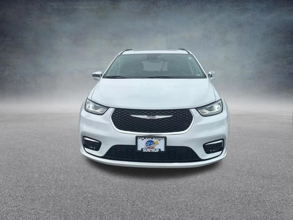 used 2022 Chrysler Pacifica car, priced at $28,675