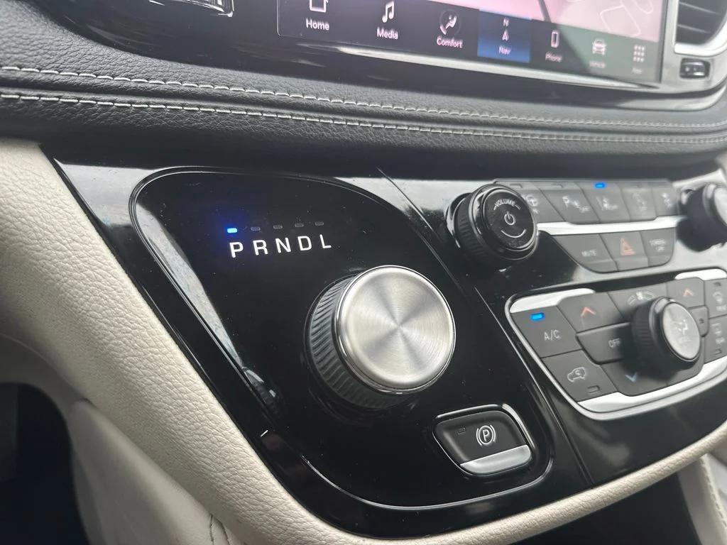 used 2022 Chrysler Pacifica car, priced at $28,675