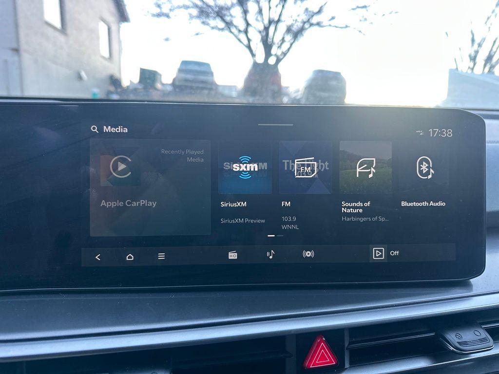 used 2024 Kia Sorento car, priced at $28,295