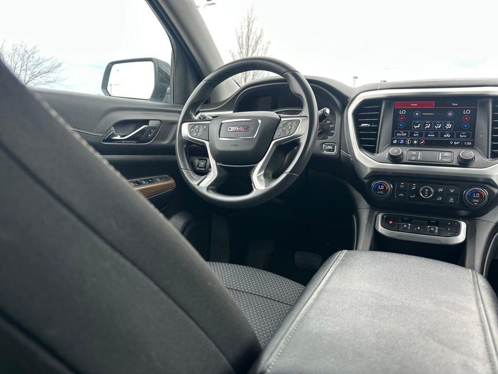 used 2022 GMC Acadia car, priced at $22,035