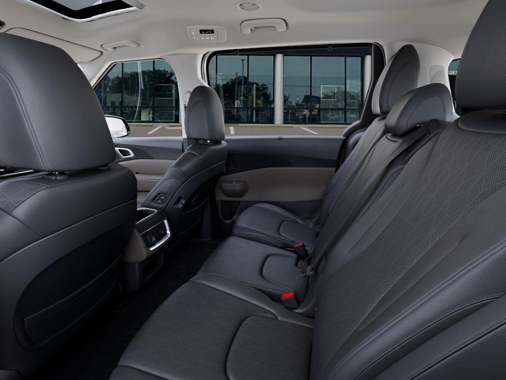 new 2026 Kia Carnival Hybrid car, priced at $46,609