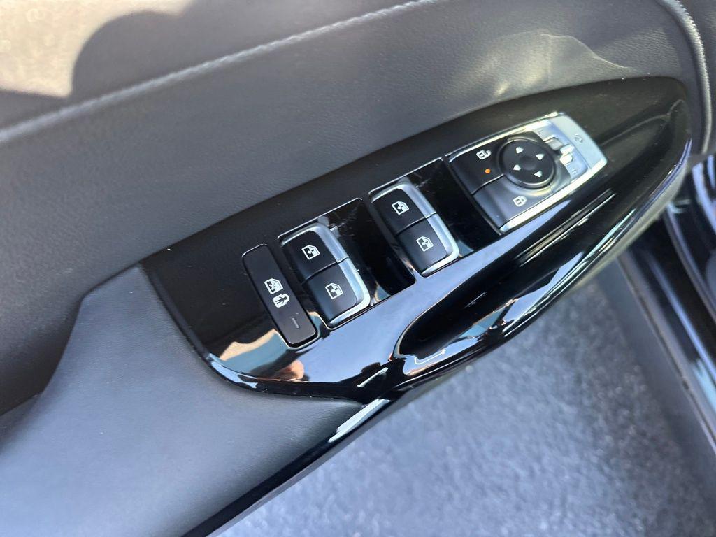 used 2025 Kia K5 car, priced at $27,895