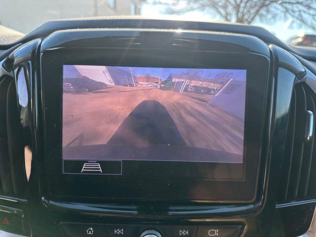 used 2020 Chevrolet Traverse car, priced at $22,595