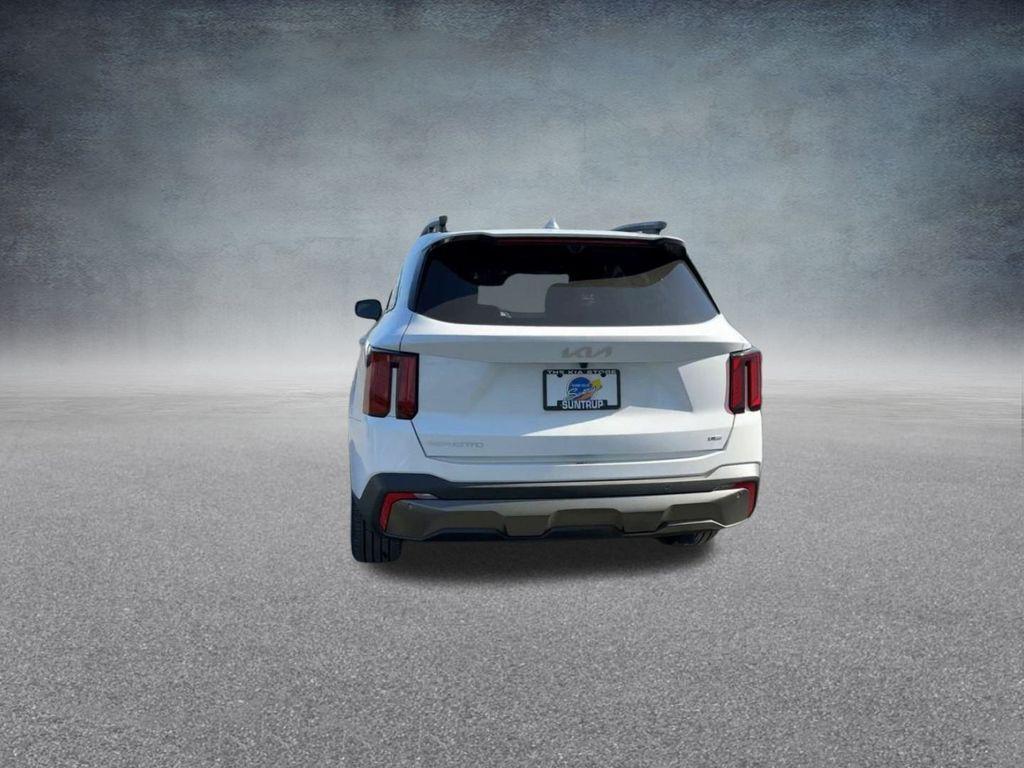 used 2024 Kia Sorento car, priced at $33,645