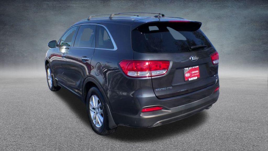 used 2018 Kia Sorento car, priced at $9,995