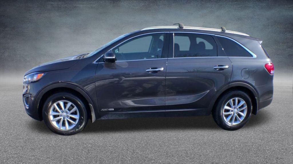 used 2018 Kia Sorento car, priced at $9,995