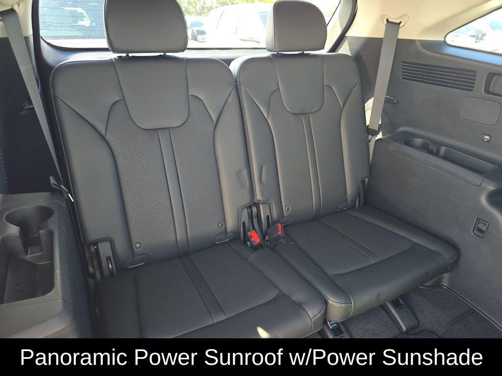 used 2023 Kia Sorento car, priced at $28,495