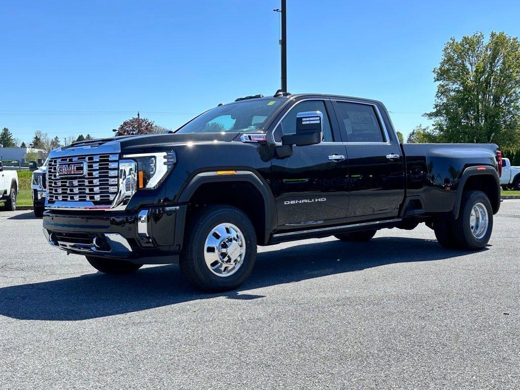 new 2026 GMC Sierra 3500 car, priced at $94,470