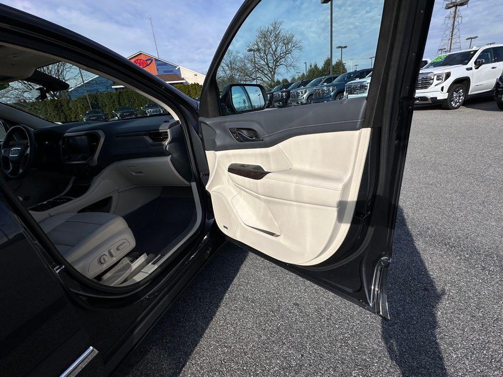 used 2021 GMC Acadia car, priced at $26,469