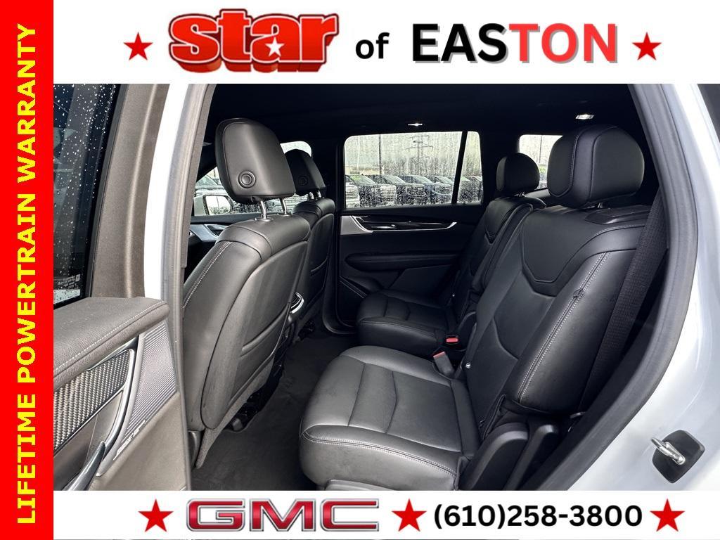 used 2022 Cadillac XT6 car, priced at $36,330