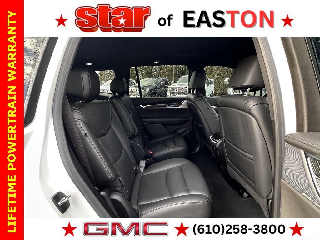 used 2022 Cadillac XT6 car, priced at $36,330