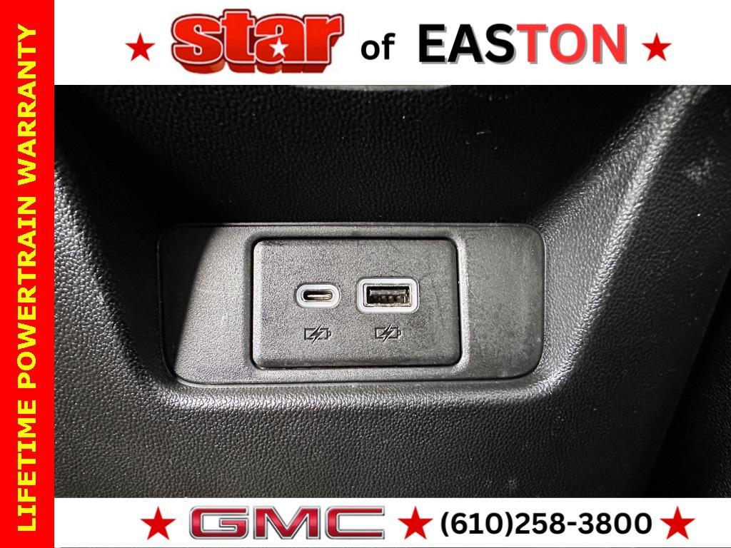 used 2022 Cadillac XT6 car, priced at $36,330