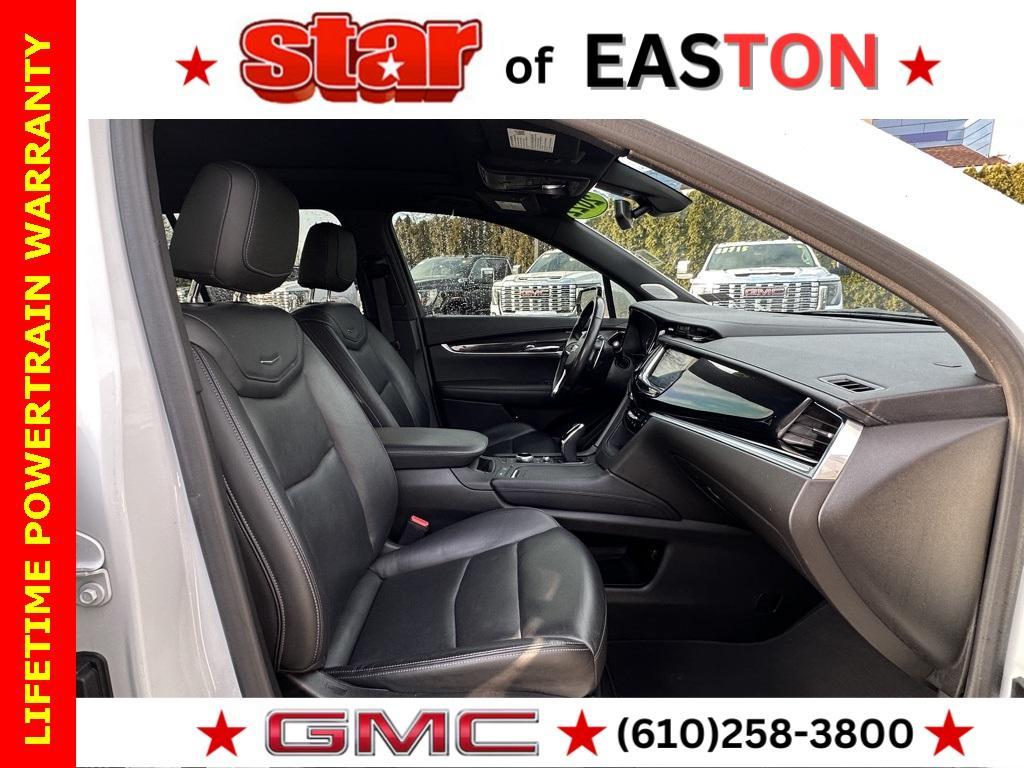 used 2022 Cadillac XT6 car, priced at $36,330