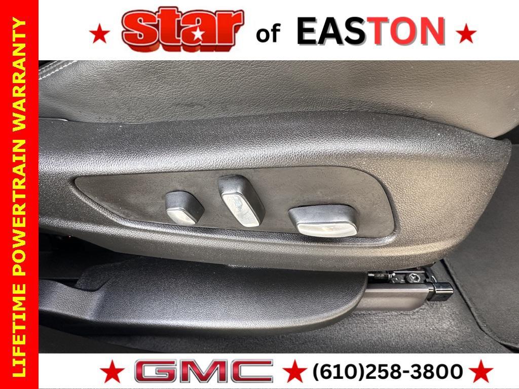 used 2022 Cadillac XT6 car, priced at $36,330