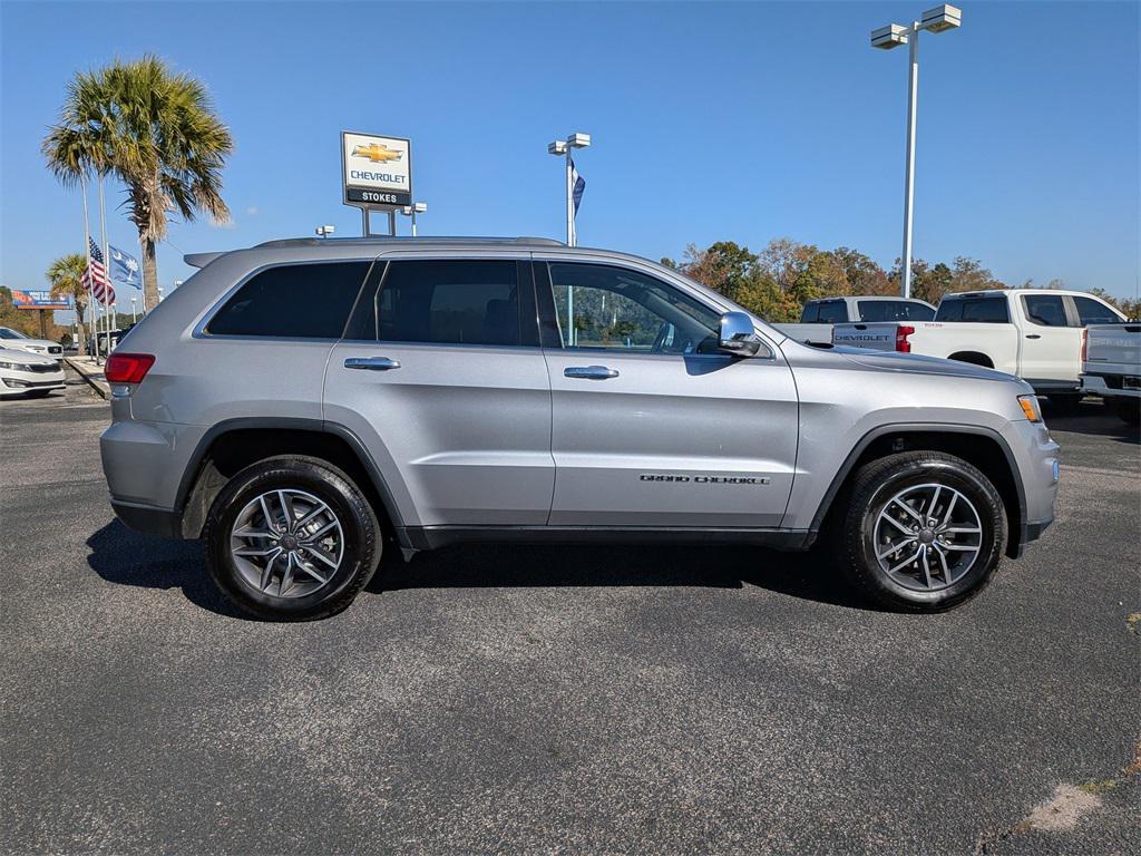 used 2020 Jeep Grand Cherokee car, priced at $15,560