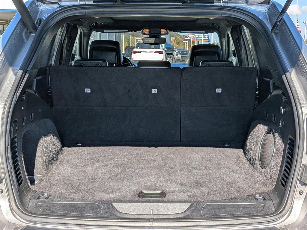 used 2020 Jeep Grand Cherokee car, priced at $15,560